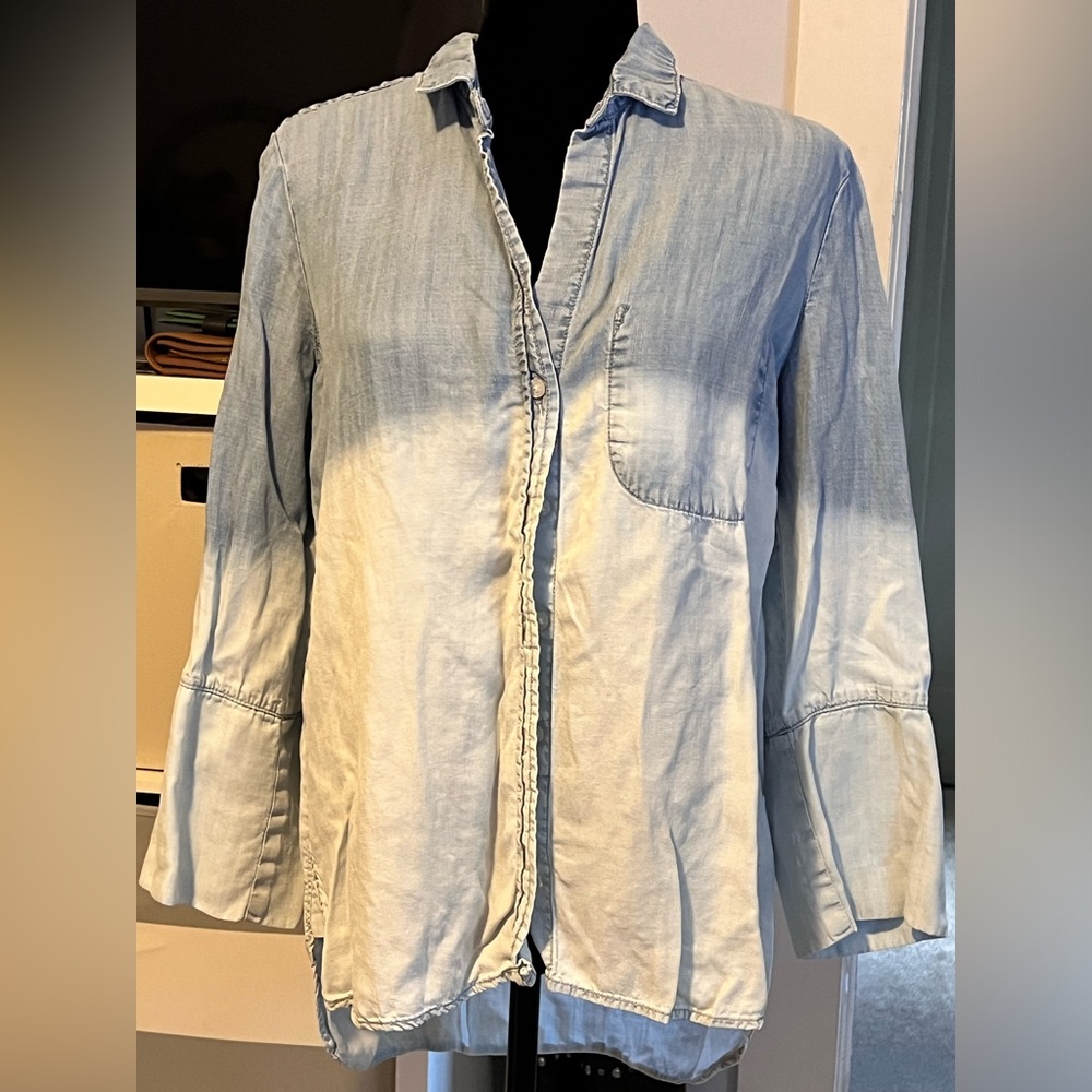 Bella Dahl ombré chambray button down
